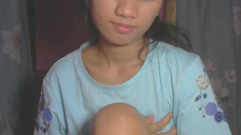 Snapshot of shimmering_kate chatting on 03.01.25 shimmering_kate online show from 03.01.25