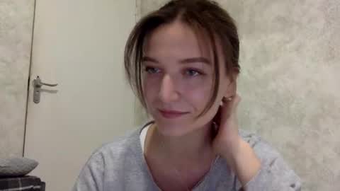 Jesica online show from 10.28.25