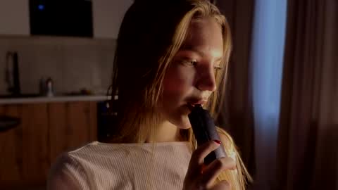 Nika online show from 01.05.25