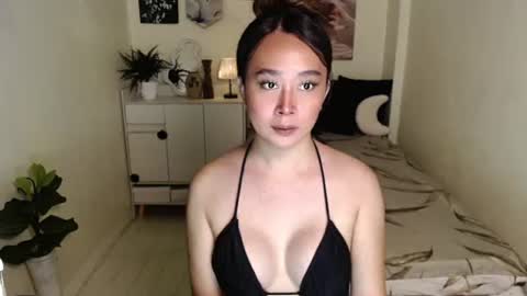 WET AND WILD YHANNA online show from 07.09.26