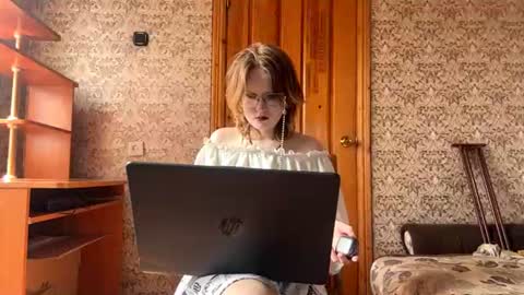 Snapshot of shizuefalis chatting on 07.22.26 Charlotte online show from 07.22.26