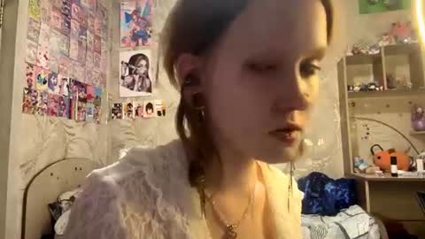Snapshot of shizuefalis chatting on 07.23.26 Charlotte online show from 07.23.26