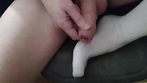 Snapshot of shoejobxxx chatting on 12.21.25 shoejobxxx online show from 12.21.25