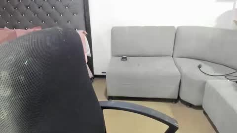 Shofia Beltran online show from 01.15.25