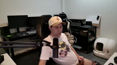 Snapshot of shooshua chatting on 04.10.26 shooshua online show from 04.10.26