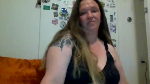 Snapshot of shootingstarr747 chatting on 06.10.26 shootingstarr747 online show from 06.10.26