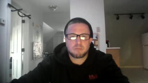 Snapshot of shortmel chatting on 11.14.25 shortmel online show from 11.14.25