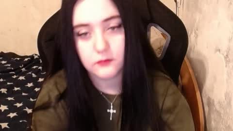 Snapshot of show_for_you chatting on 12.11.24 show_for_you online show from 12.11.24