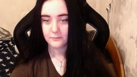 Snapshot of show_for_you chatting on 01.15.25 show_for_you online show from 01.15.25