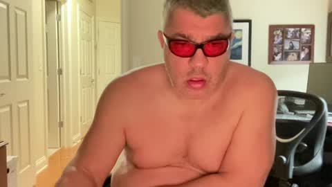 Chicago Guy online show from 07.09.26