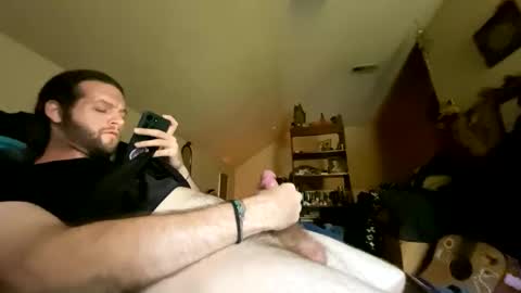 Snapshot of showmewe chatting on 05.19.26 showmewe online show from 05.19.26