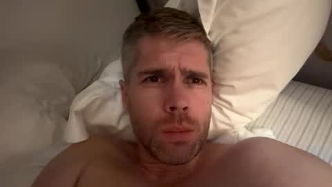 Snapshot of shreddylong chatting on 11.18.25 shreddylong online show from 11.18.25