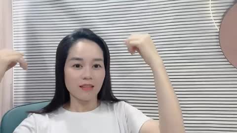 Hua yi online show from 06.07.26