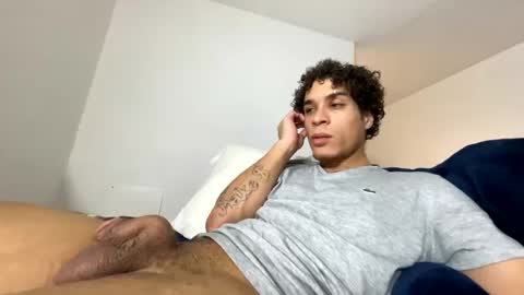 Snapshot of shurthingxx chatting on 01.18.25 shurthingxx online show from 01.18.25