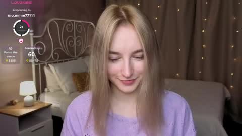 Polly online show from 04.22.26