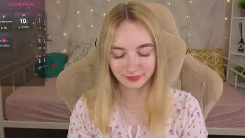 Polly online show from 06.12.26