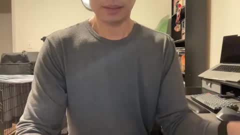 Snapshot of shy_asian_guy01 chatting on 02.08.25 Chris online show from 02.08.25