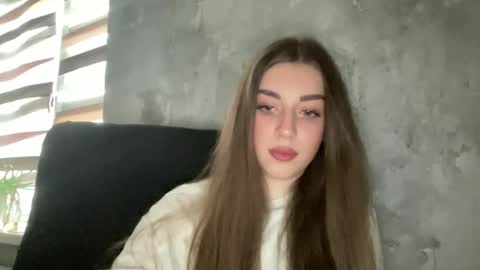 Snapshot of shy_cute07 chatting on 11.14.25 shy_cute07 online show from 11.14.25