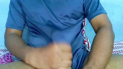 Snapshot of shy_eyes_ chatting on 01.21.25 shyeyes online show from 01.21.25