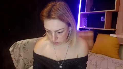 Snapshot of shy_girl80 chatting on 01.10.26 shy_girl80 online show from 01.10.26