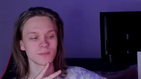 Snapshot of shy_nny chatting on 09.20.25 Mark online show from 09.20.25