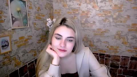 shy_sabrina_ online show from 01.20.25