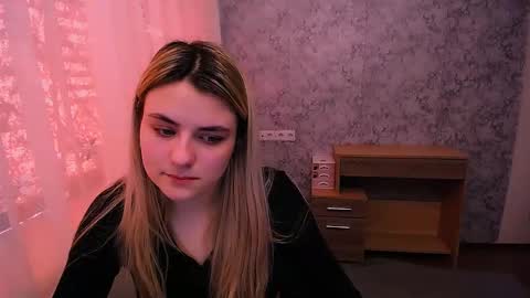 shy_sabrina_ online show from 02.20.25