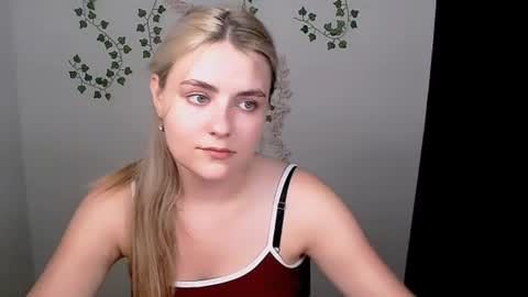 shy_sabrina_ online show from 06.30.26