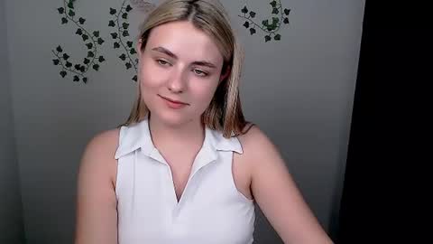 shy_sabrina_ online show from 07.02.26