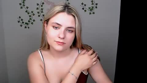 shy_sabrina_ online show from 07.13.26