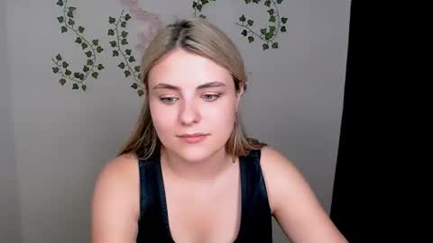 shy_sabrina_ online show from 07.14.26