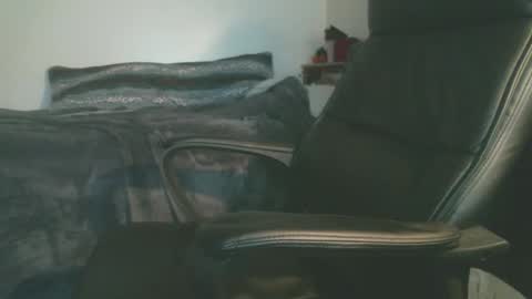 shyboyhugecum2020 online show from 03.16.26