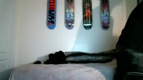 shyboyhugecum2020 online show from 07.25.26