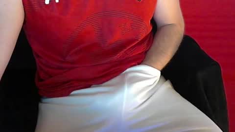 Snapshot of shyguy04_04_04 chatting on 09.30.25 shyguy04_04_04 online show from 09.30.25