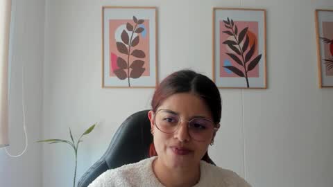 Snapshot of shylittlebunny chatting on 02.12.26 shylittlebunny online show from 02.12.26