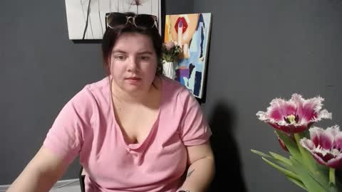 Snapshot of shyness_girl chatting on 03.10.25 Bethany online show from 03.10.25