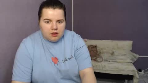 Snapshot of shyness_girl chatting on 09.24.25 Bethany online show from 09.24.25