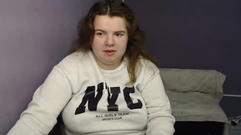 Snapshot of shyness_girl chatting on 10.05.25 Bethany online show from 10.05.25