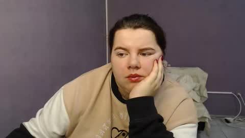 Snapshot of shyness_girl chatting on 10.18.25 Bethany online show from 10.18.25