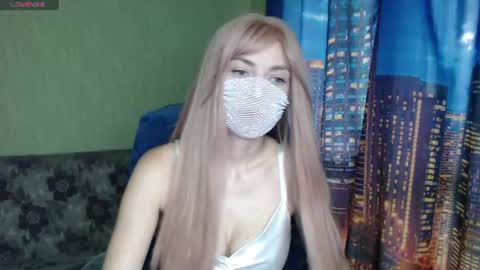 Sophie 3 online show from 07.04.26