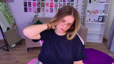 shyprincess_kelly online show from 04.03.26