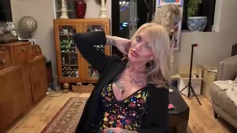 shytrans_uk online show from 02.28.26