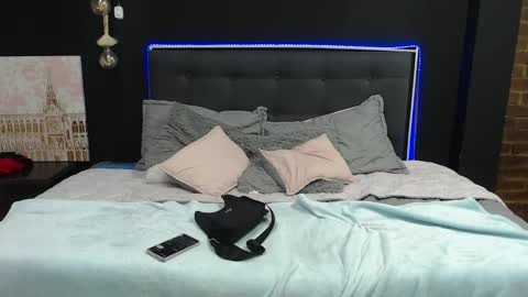 Snapshot of shyvibes_ chatting on 02.18.25 CALL ME  CHARLOTTE online show from 02.18.25