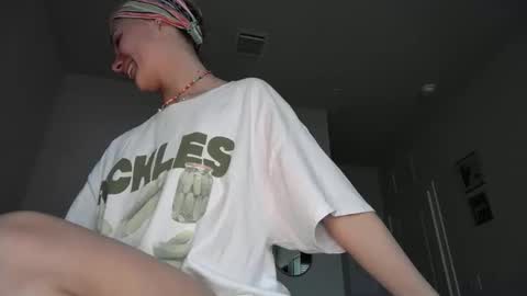 shypetitebaby online show from 11.17.25