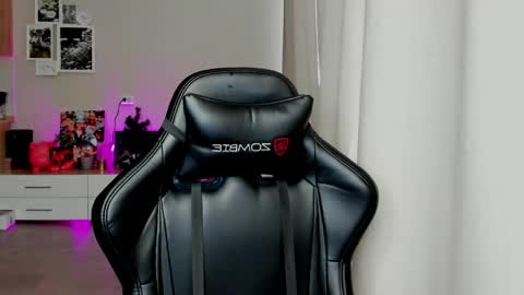 SIA online show from 05.01.26