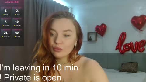 Snapshot of siberian_girl_ chatting on 02.15.26 Eva online show from 02.15.26