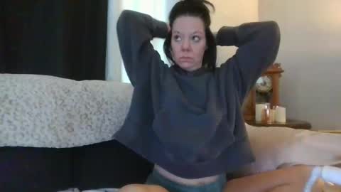 Snapshot of sidneyraee chatting on 05.03.26 Mrs. St. Patrickk online show from 05.03.26
