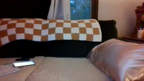 Snapshot of sidneyraee chatting on 06.11.26 Mrs. St. Patrickk online show from 06.11.26