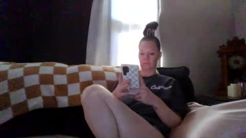 Snapshot of sidneyraee chatting on 06.12.26 Mrs. St. Patrickk online show from 06.12.26