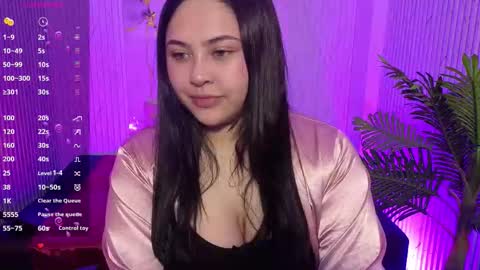 Snapshot of siena_tay chatting on 02.25.26 Siena online show from 02.25.26